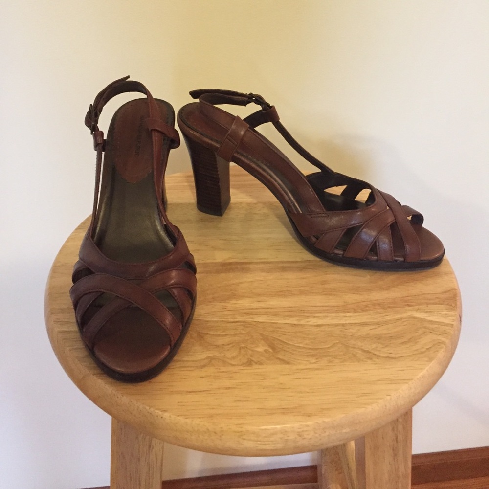 Banana republic 4 inch sandal